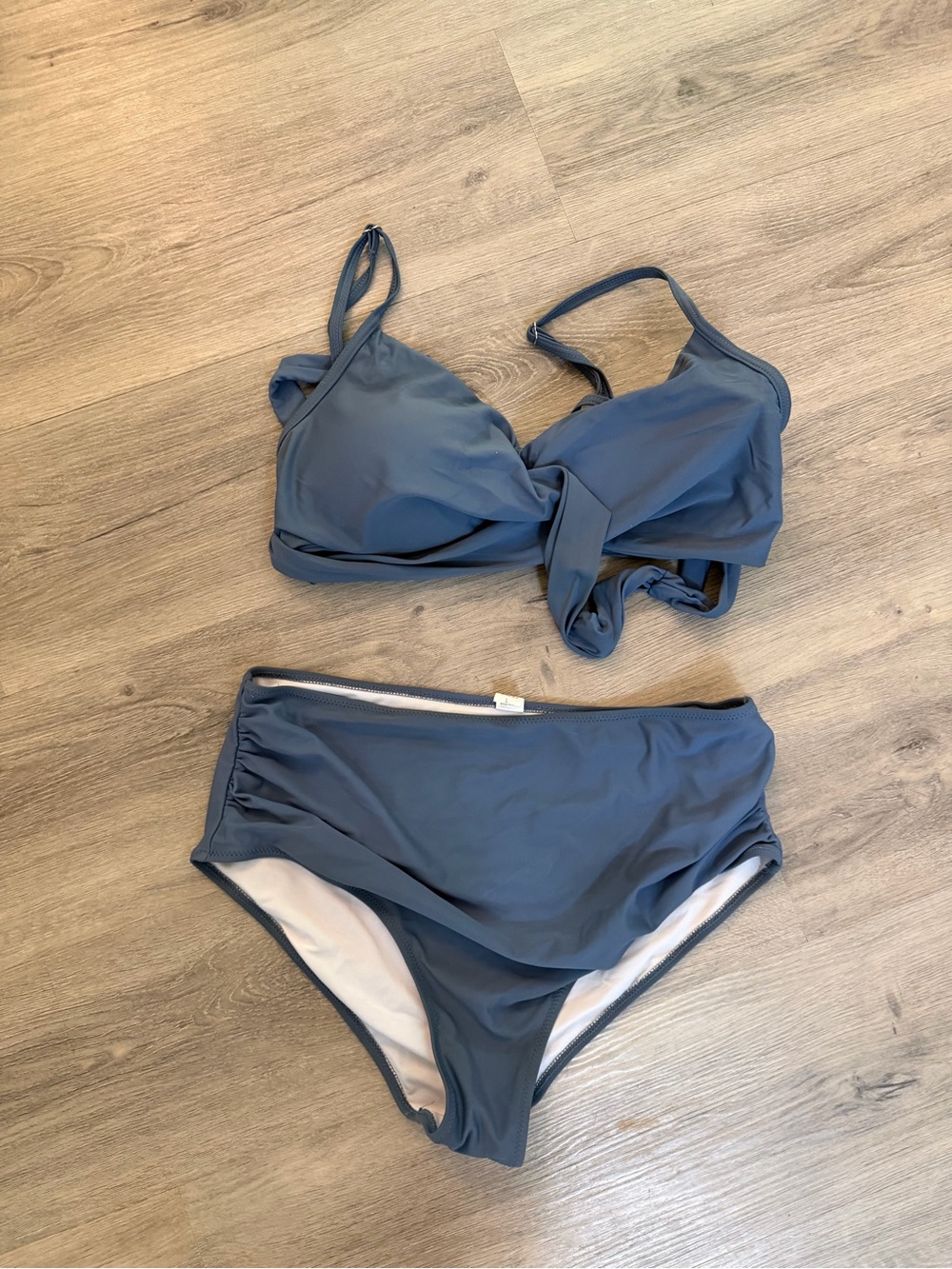 Blue/gray Women's Twist-Front Bikini Set